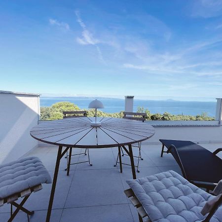 Apartment Seagreen Retreat Peruski ภายนอก รูปภาพ