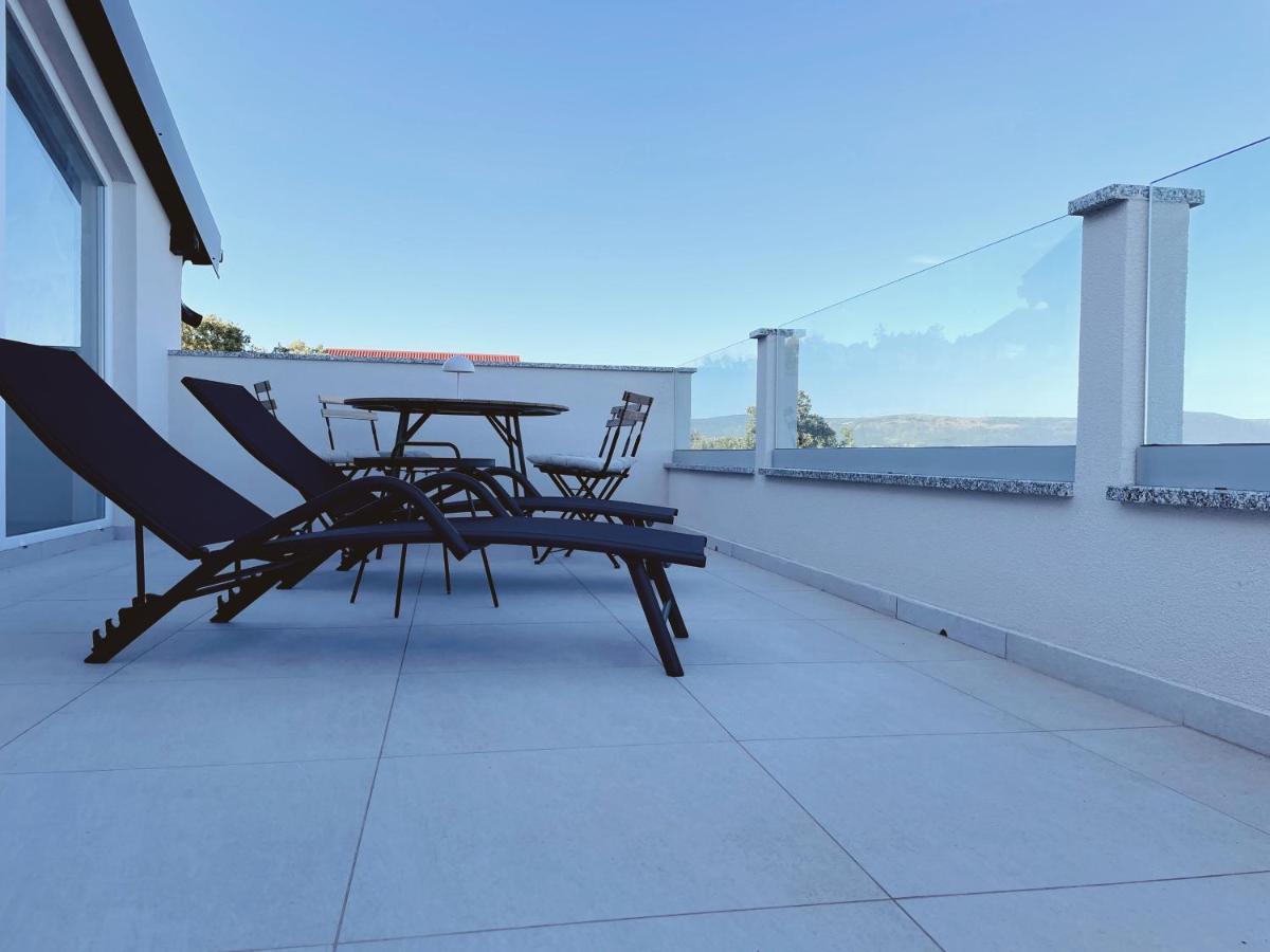Apartment Seagreen Retreat Peruski ภายนอก รูปภาพ
