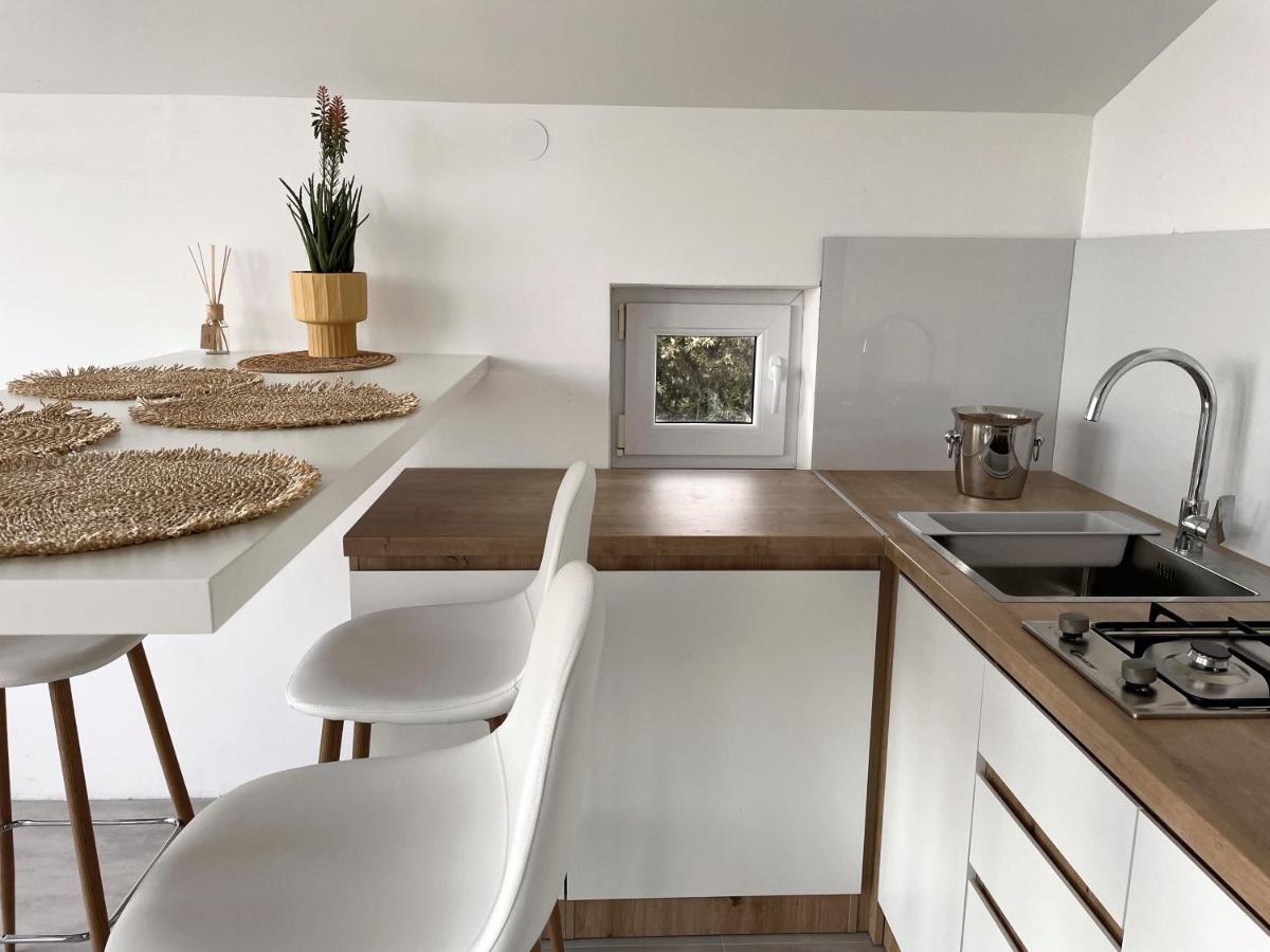 Apartment Seagreen Retreat Peruski ภายนอก รูปภาพ